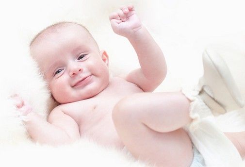 一岁十个月宝宝护理重点 幼儿居家安全原则